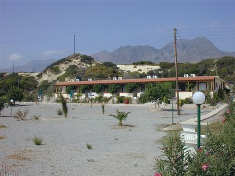 Mary Beach Apartments Frangocastelo Exterior photo