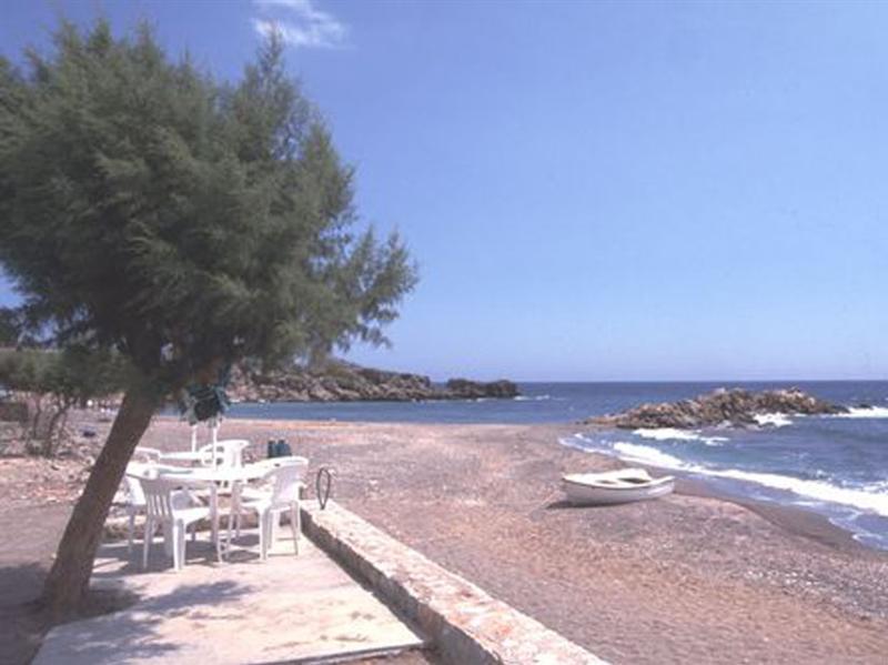 Mary Beach Apartments Frangocastelo Exterior photo